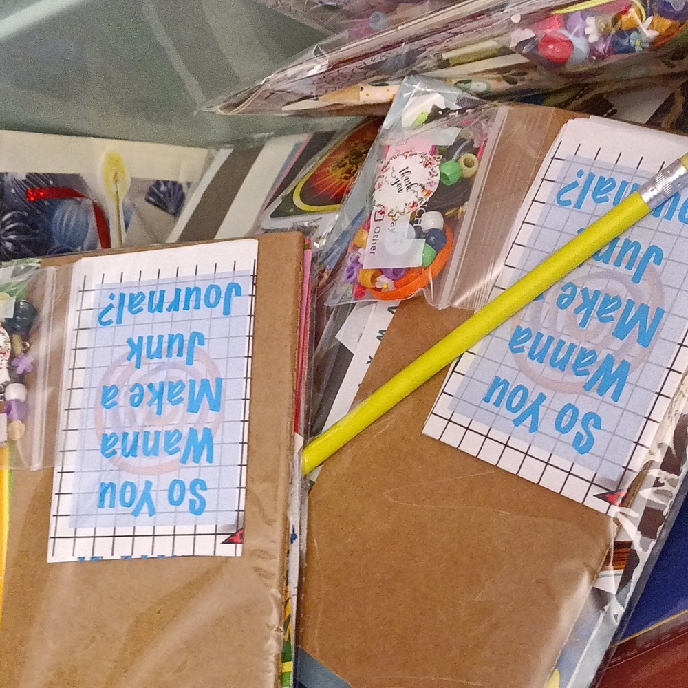 Random Junk Journal Ephemera Kits +Zine+Mini Journal+Trinket Scoop - Picture 4 of 5